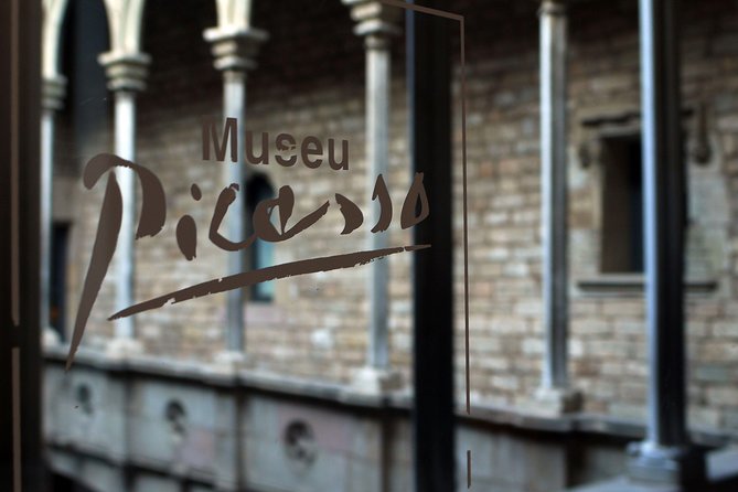 Early Picasso Museum & Born Neighborhood Tour - Pricing and Value