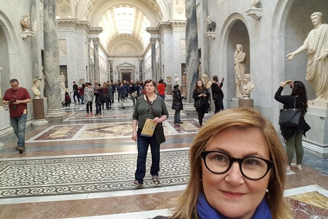 Early Vatican Museums Private Tour. - Directions and Logistics