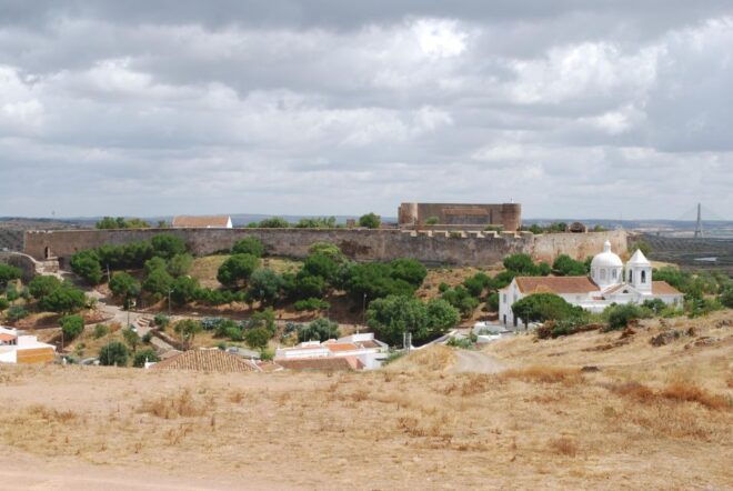 East Algarve Private Tour Incluid Ferry Boat to Spain - Accessibility