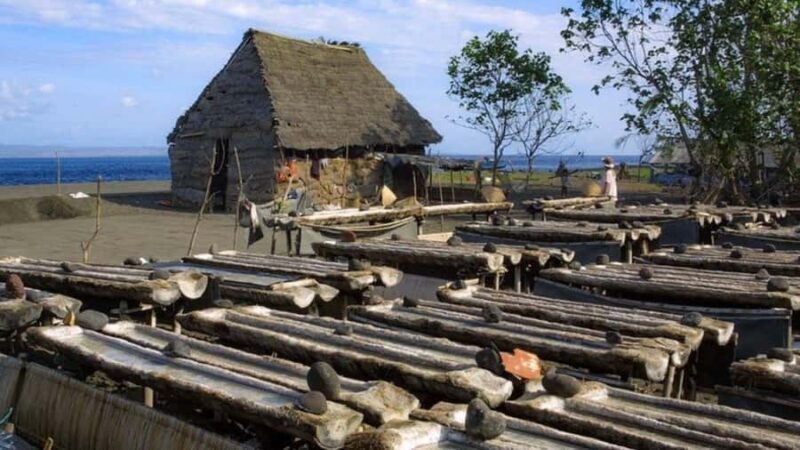 East Bali Full-Day Tour with Kusamba Traditional Salt Making - Exploring East Bali with Kusamba Salt Making: An Authentic Cultural Journey