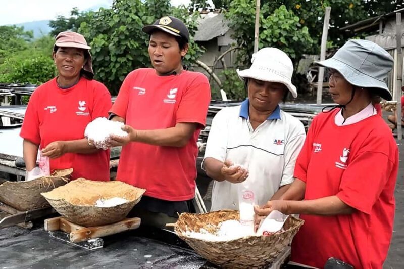 East Bali Full-Day Tour with Kusamba Traditional Salt Making - Practical Insights and Tips