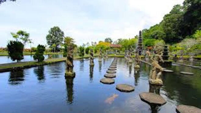 East Bali: Lempuyang Gates, Tenganan, & Water Palaces Tour - Additional Information