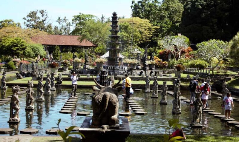 East Bali: Lempuyang Temple, Tirta Gangga & Virgin Beach - Who is This Tour Best Suited For?