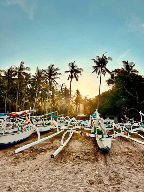 East Bali: Offering Workshop, Family Lunch, Temple Blessing - Authenticity, Connection, and Cultural Respect