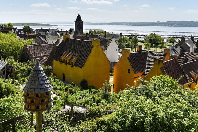 East Coast Gems Private Travel From Edinburgh Including Whiskey Tasting - Taking in the Whiskey Tasting Experience