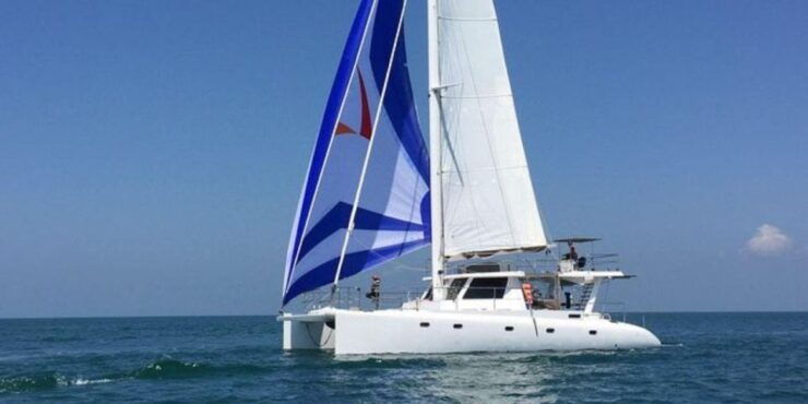 East Coast Overnight Cruise: All-Inclusive Tour! - Experience Highlights and Activities