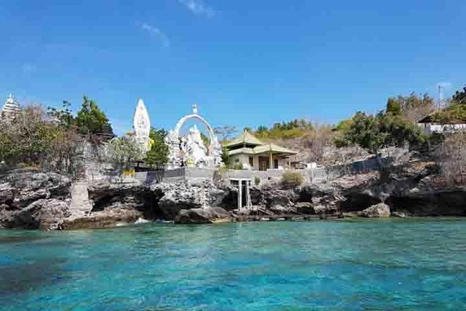 East Java Exotic Day Tour: Menjangan & Tabuhan Island Open Trip From Banyuwangi - Itinerary Overview