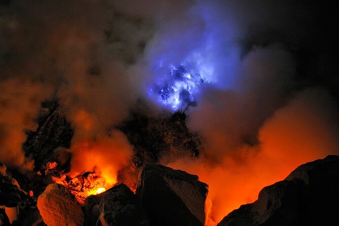 East Java Tours With Bromo Photography, Ijen Blue Fire and Waterfall - Inclusions and Amenities