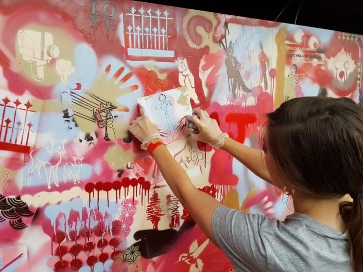 East London: Street Art Tour & Spray Painting Session - Reservation and Payment