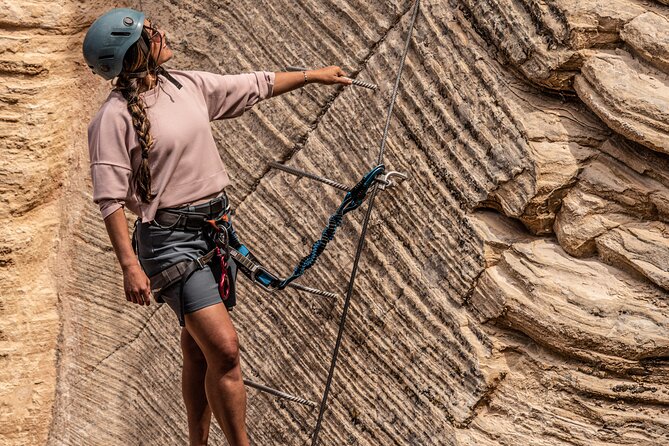 East Zion Elk Heart Cliffs Via Ferrata and Rappelling (3Hr) - Meeting and Pickup