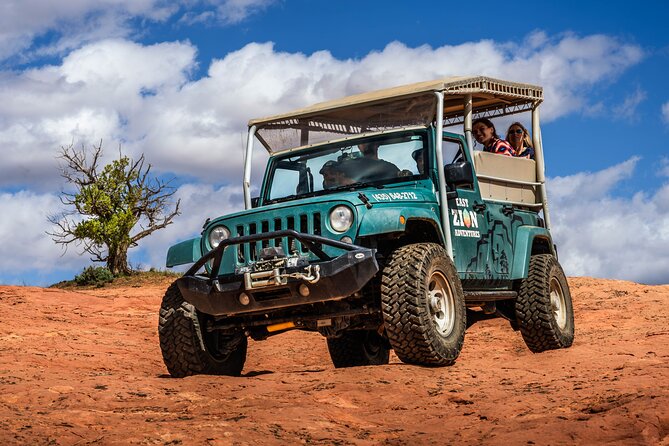 East Zion: Pink Sands Jeep Tour - Meeting and Pickup