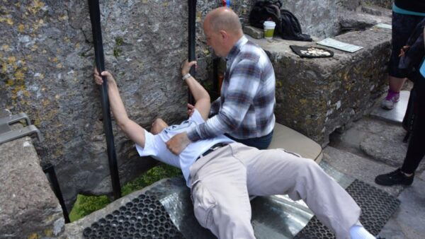 Easy Access - The Blarney Stone & Castle Gardens Tour - Expert Local Guide