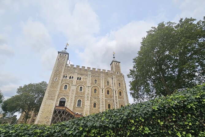 Easy Access Tower of London Crown Jewels-Torture and Executions - Guaranteed Timed Access Tickets