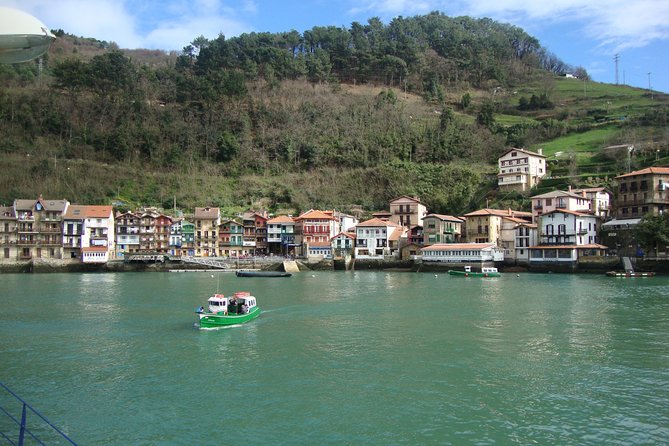 Easy Hike From San Sebastian To Pasaia - Historical Sites Along the Way