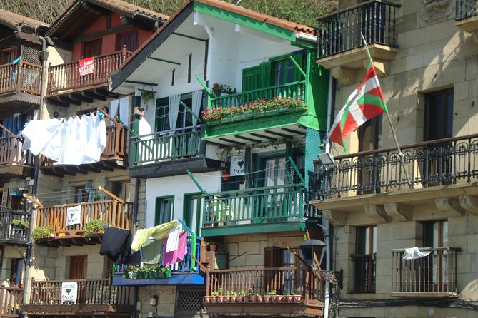 Easy Hike From San Sebastian To Pasaia - The Sum Up