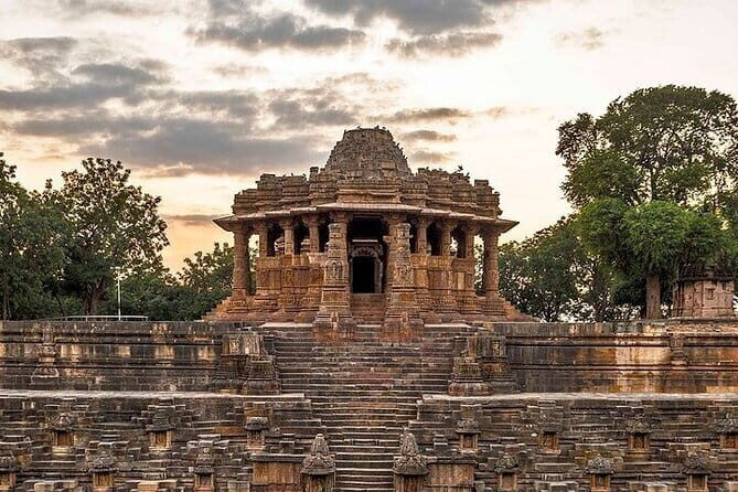 Easy Private Tour at Sun Temple and Rani Ki Vav by Car - Introduction: A Taste of Gujarat’s Treasures Without the Hassle