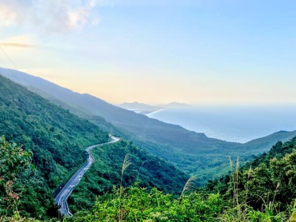 Easy Rider Tour From Hue to Hoi An, Da Nang via Hai Van Pass - Customer Reviews