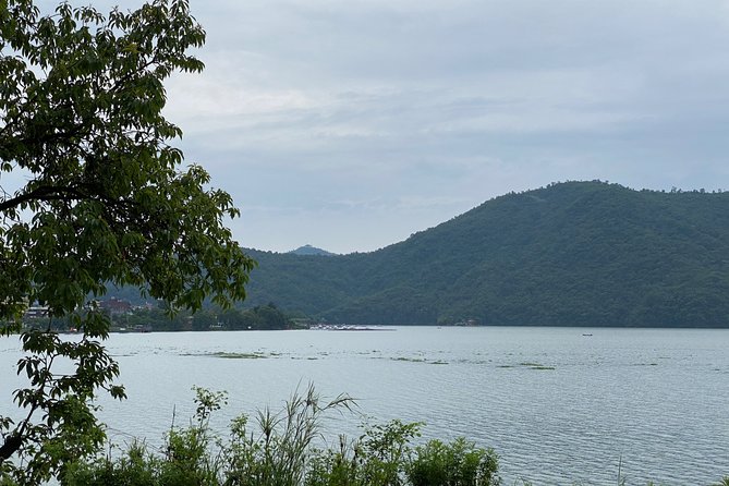 Easy Short Hiking Along the Beautiful Fewa Lake - Scenic Views and Attractions