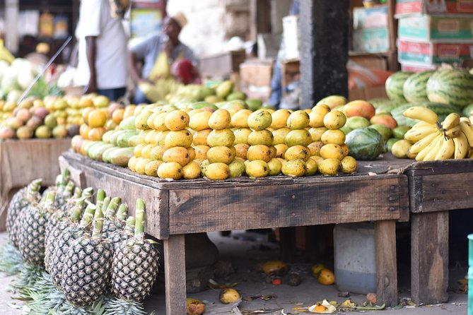 Easy Stone Town Tour - Participation Details