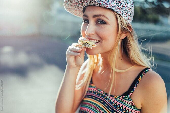 Eat 4 New York Foods and See 30 Sights Walking Tour - Good To Know