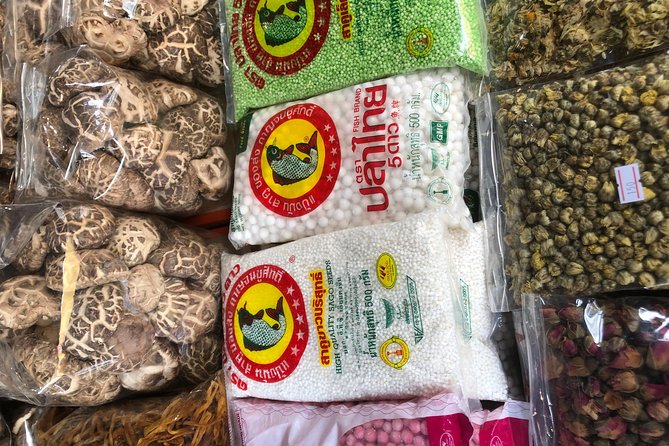 Eat 8 Thai Foods & See 30 Bangkoks Top Sights - Indulge in Authentic Thai Street Food