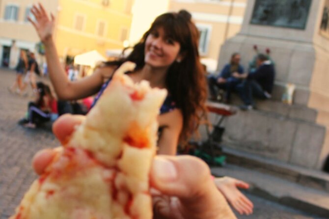 Eat as the Romans Do: Trastevere Street Food Experience - Conclude With Limoncello on via Del Governo Vecchio