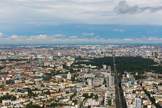 EAT LIKE A BERLINER - Market Tour, Cooking Class and Lunch - Start Time and End Point