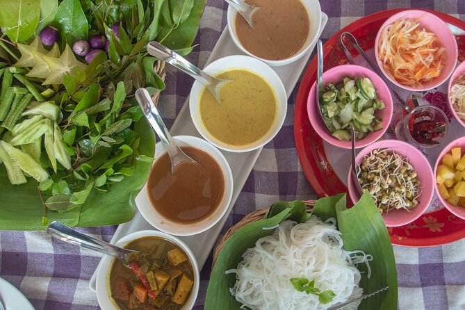 Eat Like a Local Food Tour in Hua Hin - Meeting and Pickup Details
