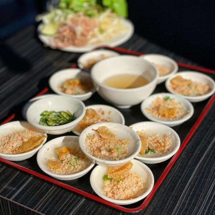 Eat Like a Local With a Local - Tip Based Walking Tour - Tour Inclusions and Guidelines