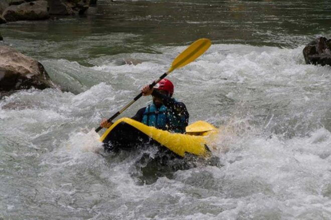 Ebro River: Canoe-Raft Ebro River. Alto Ebro - Location Details