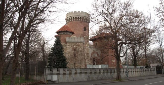 Eccentric Bucharest - the Peculiar Half Day Tour - Unique Experiences in Bucharest