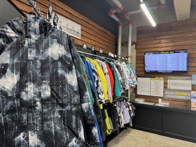 Echigo Yuzawa Ski & Snowboard Rental - The pickup and fitting can set the pace