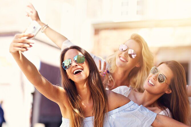 Echoes of Elegance: Chicagos Architectural Splendors - Practical Details and What to Expect