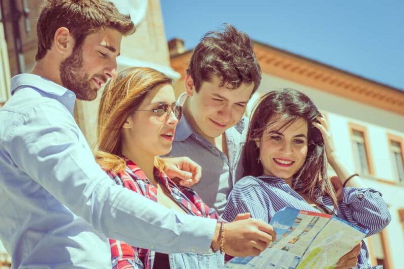 Eco Bike Tour of Warsaw Old Town, Top Sights and Nature - Good To Know