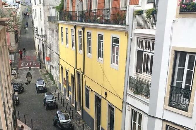 Eco Car Twizy Tour - Lisbon Downtown and Belém With GPS Audio Guide - Meeting and Pickup Information