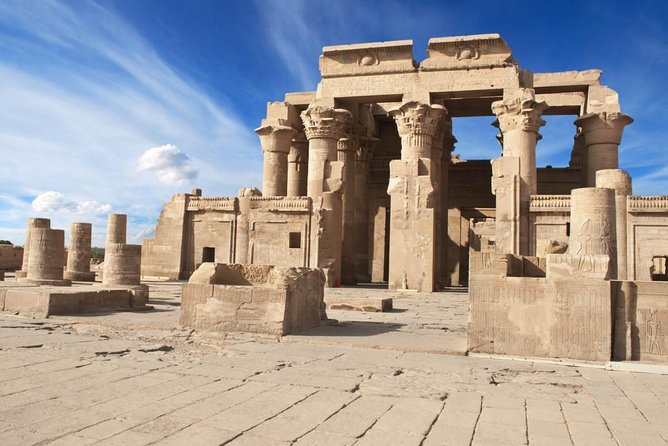 Edfu the Most Preserved Temple & Kom Ombo- From Luxor - Kom Ombo: The Dual Temple Experience