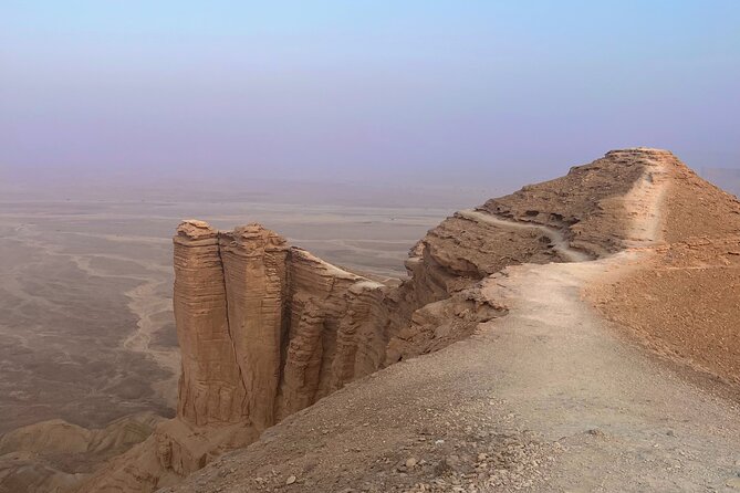 Edge of the World and Huraymila National Park Tour - Meeting and Pickup Details