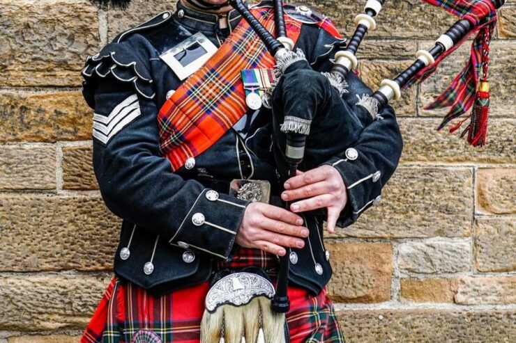 Edinbourgh, Royal Mile: Walking Tour With Audio Guide - Good To Know