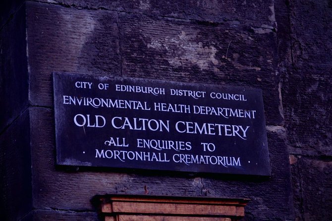 Edinburg 2Hour Nighttime Ghost Tour Spanish Tour Guide - Traveler Reviews and Ratings
