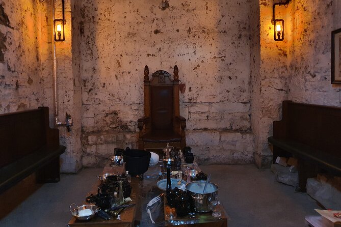 Edinburg: Craft Your Own Wand and Join the School of Magic - Overview and Whats Included