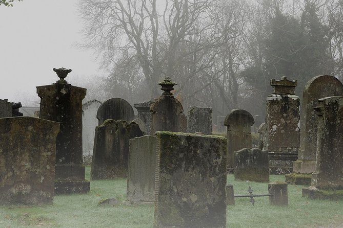 Edinburgh 2 Hour Nighttime Ghost Tour Italian Tour Guide - Tour Details