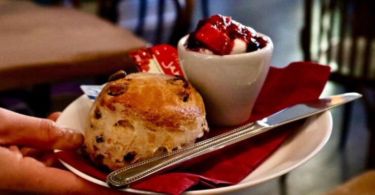 Edinburgh: 3-Hour Guided Secret Food Tour - Experience Highlights