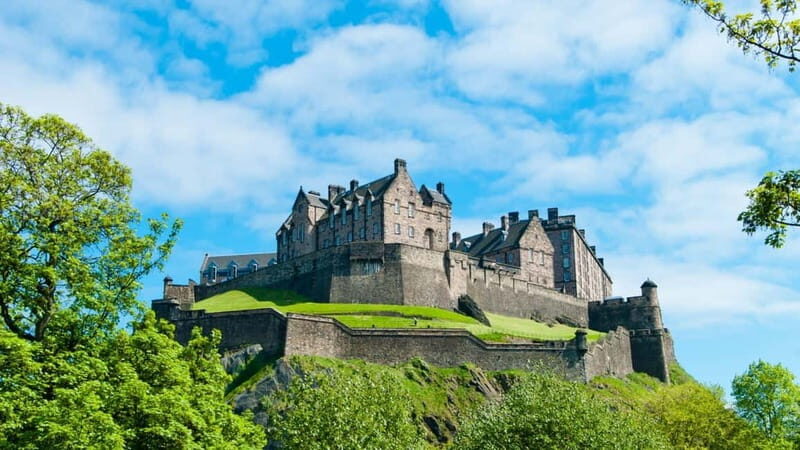 Edinburgh and Outlander by Rail from London 3-Day Tour - A Detailed Look at the 3-Day Edinburgh and Outlander Rail Tour