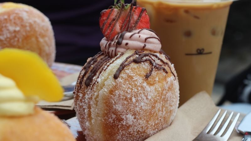 Edinburgh and Royal Mile guide tour with sweet treats - Key points to know before you book