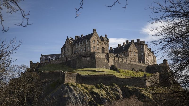Edinburgh Castle and Royal Mile walking tour - Key points to know before you book