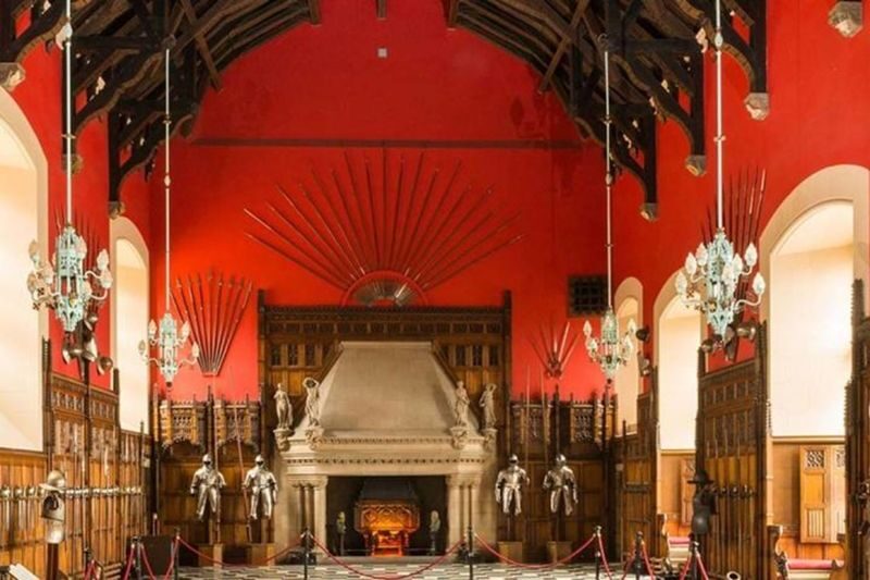 Edinburgh Castle: Express Guided Tour with Entry Ticket - What the price includes, and where the value lies