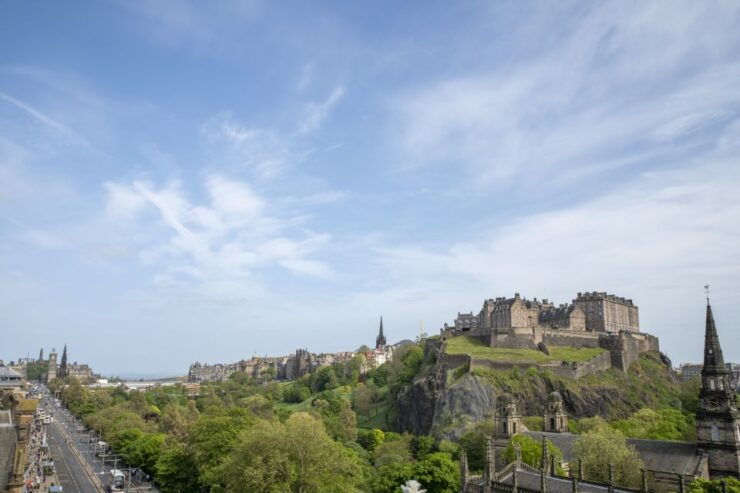 Edinburgh Castle: Guided Walking Tour With Entry Ticket - Activity Details
