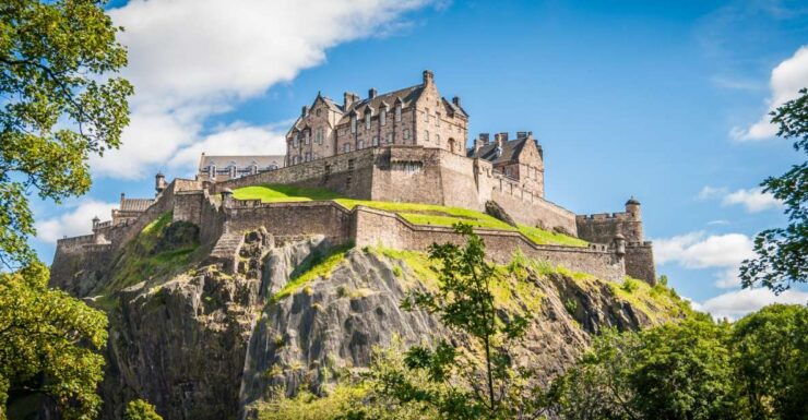Edinburgh Castle: Highlights Tour With Entry Ticket - Tour Details and Booking Information