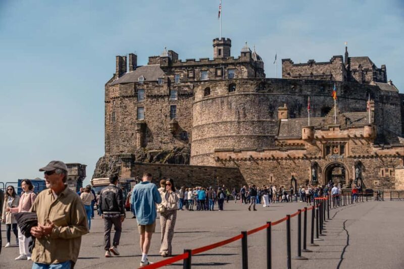 Edinburgh Castle Tickets & Tour - Scottish Guide In a Kilt - The Itinerary Breakdown