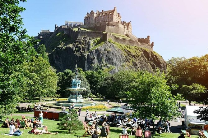 Edinburgh Castle Tour: Guided Tour in English - Viator Help Center and Product Code